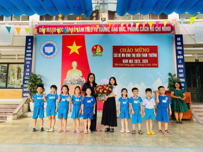 THĂM QUAN TRƯỜNG TIỂU HỌC VĨNH THỌ